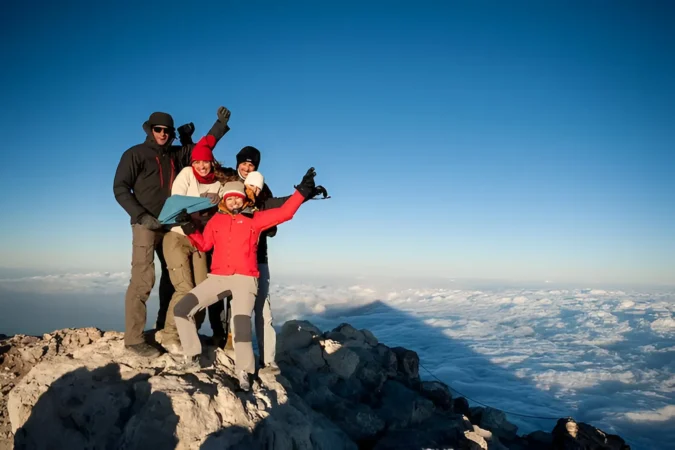 friends in teide peak